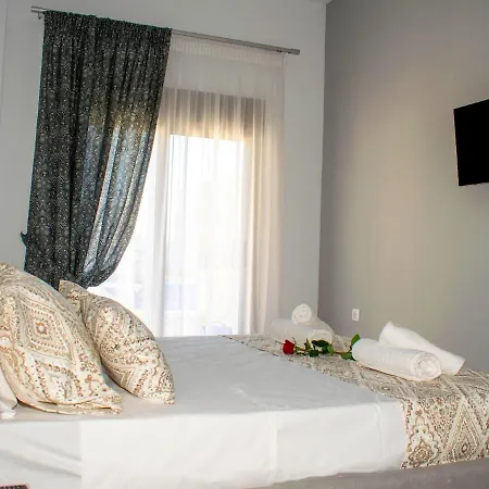 3a Seaside Luxury Apartment *