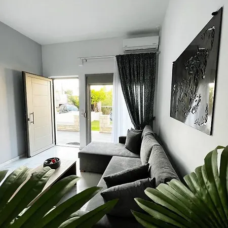 3a Seaside Luxury